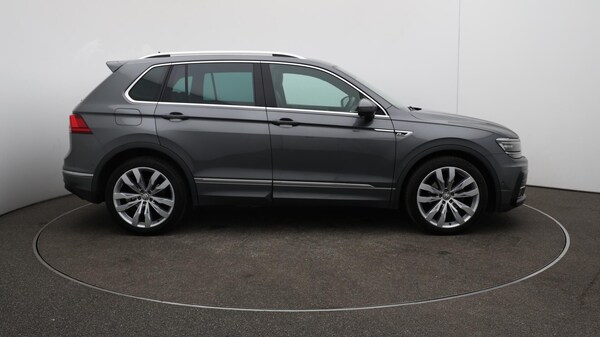 Used Volkswagen Tiguan 2020 for sale - 76247948: Photo 53