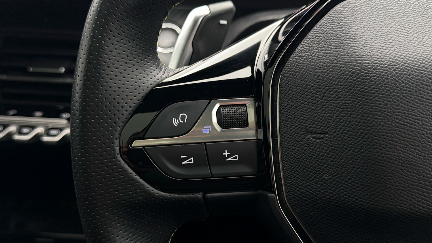 Used Peugeot 2008 2021 for sale - 78000864: Photo 23