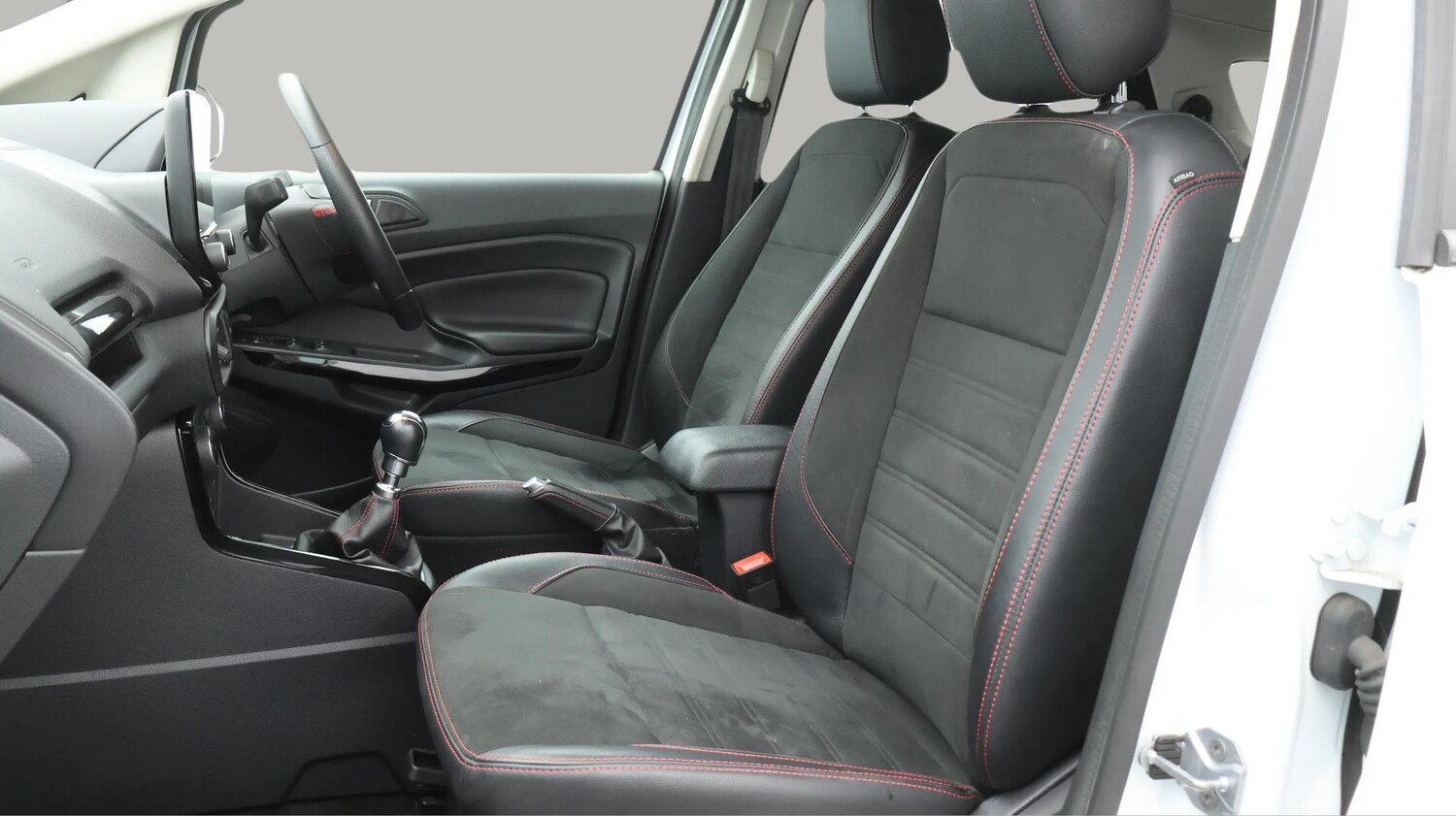 Used Ford Ecosport 2019 for sale - 76043323: Photo 21