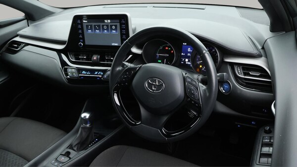 Used Toyota C-HR 2022 for sale - 76282726: Photo 10
