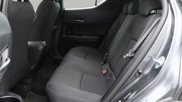 Used Toyota C-HR 2022 for sale - 76282726: Photo 17