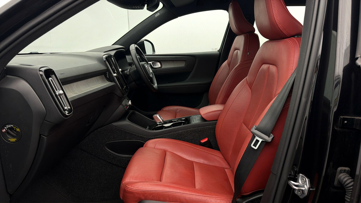 Used Volvo XC40 for sale - 78176664: Photo 13