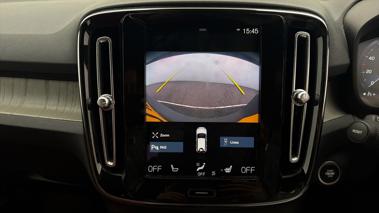 Used Volvo XC40 for sale - 78176664: Photo 26