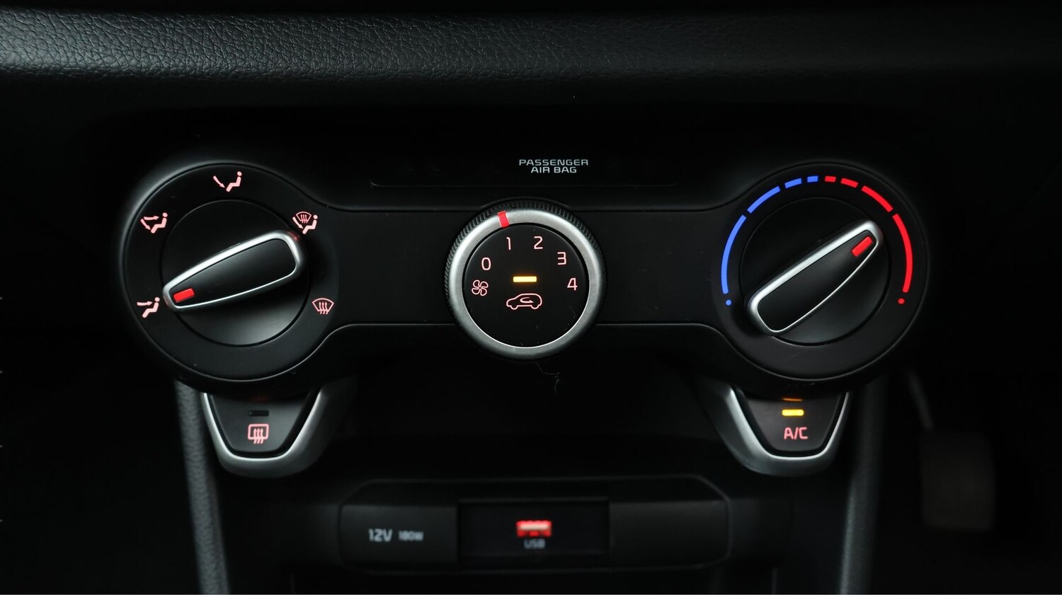 Used Kia Picanto 2021 for sale - 77677365: Photo 12