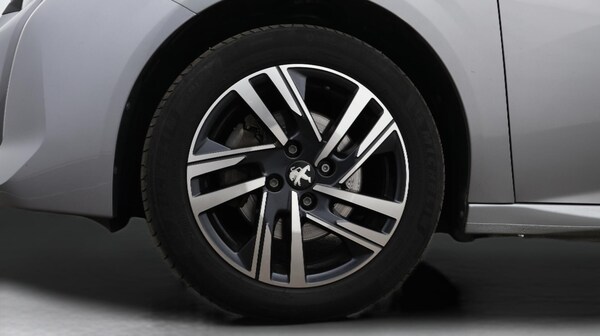 Used Peugeot 208 2023 for sale - 76307306: Photo 19