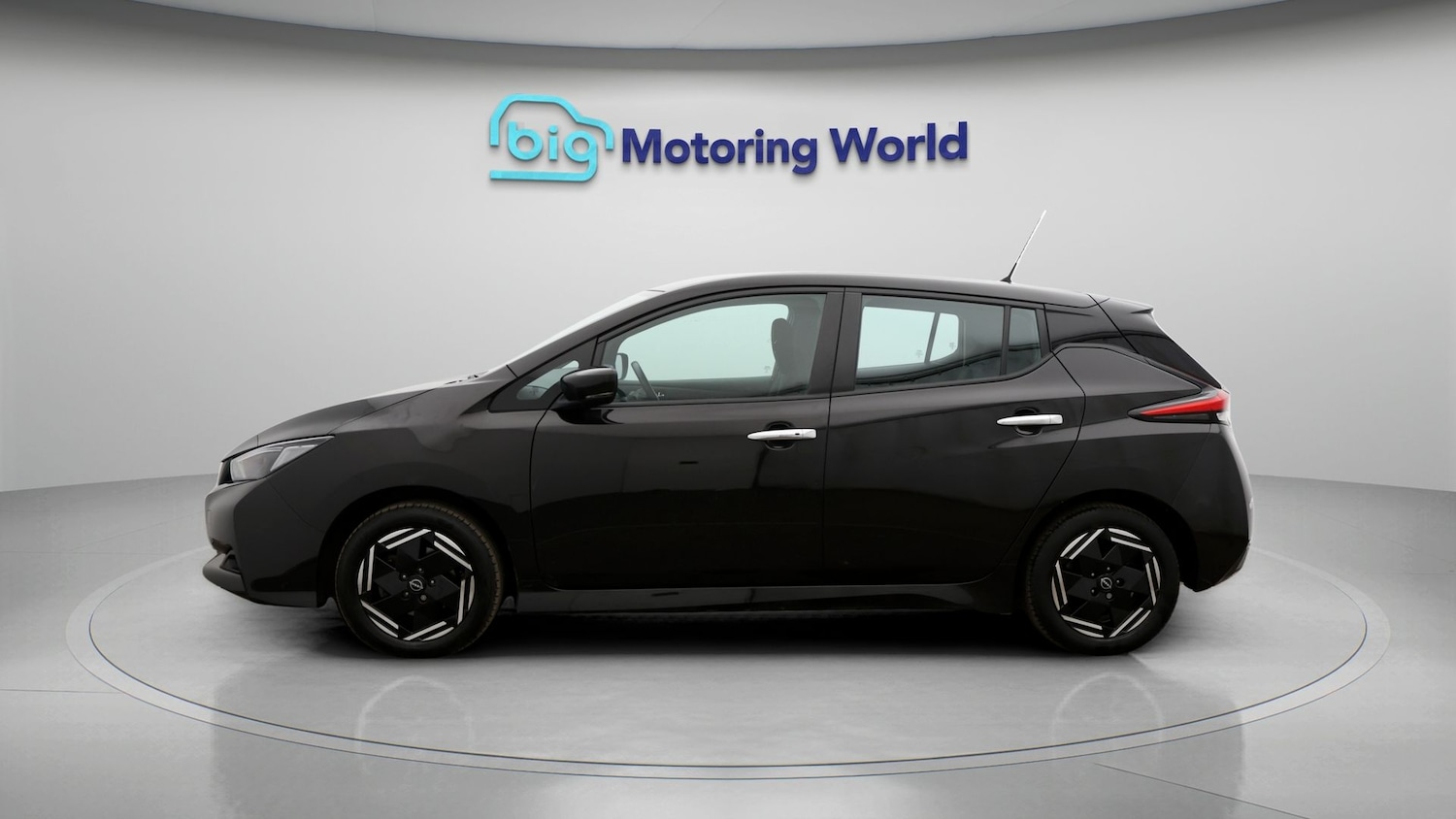 Used Nissan Leaf 2022 for sale - 77377907: Photo 4