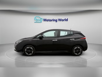 Used Nissan Leaf 2022 for sale - 77377907: Photo