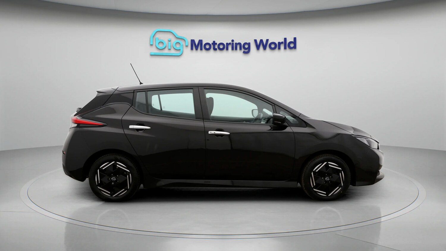Used Nissan Leaf 2022 for sale - 77377907: Photo 8