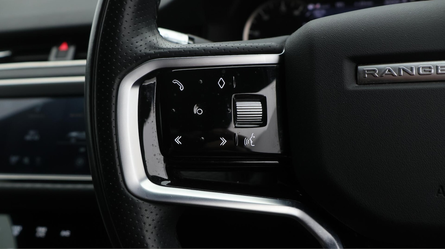 Used Land Rover Range Rover Evoque 2021 for sale - 76152773: Photo 24