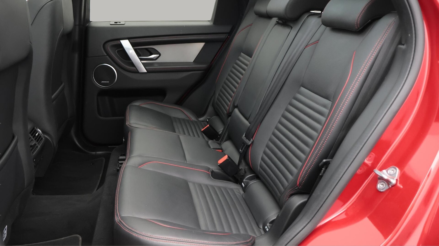 Used Land Rover Discovery Sport 2021 for sale - 76398892: Photo 17