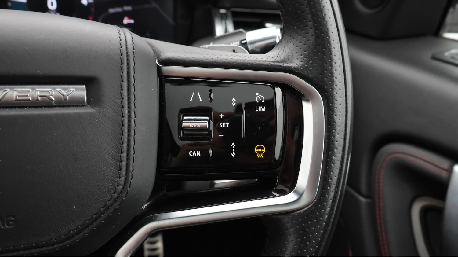 Used Land Rover Discovery Sport 2021 for sale - 76398892: Photo 28