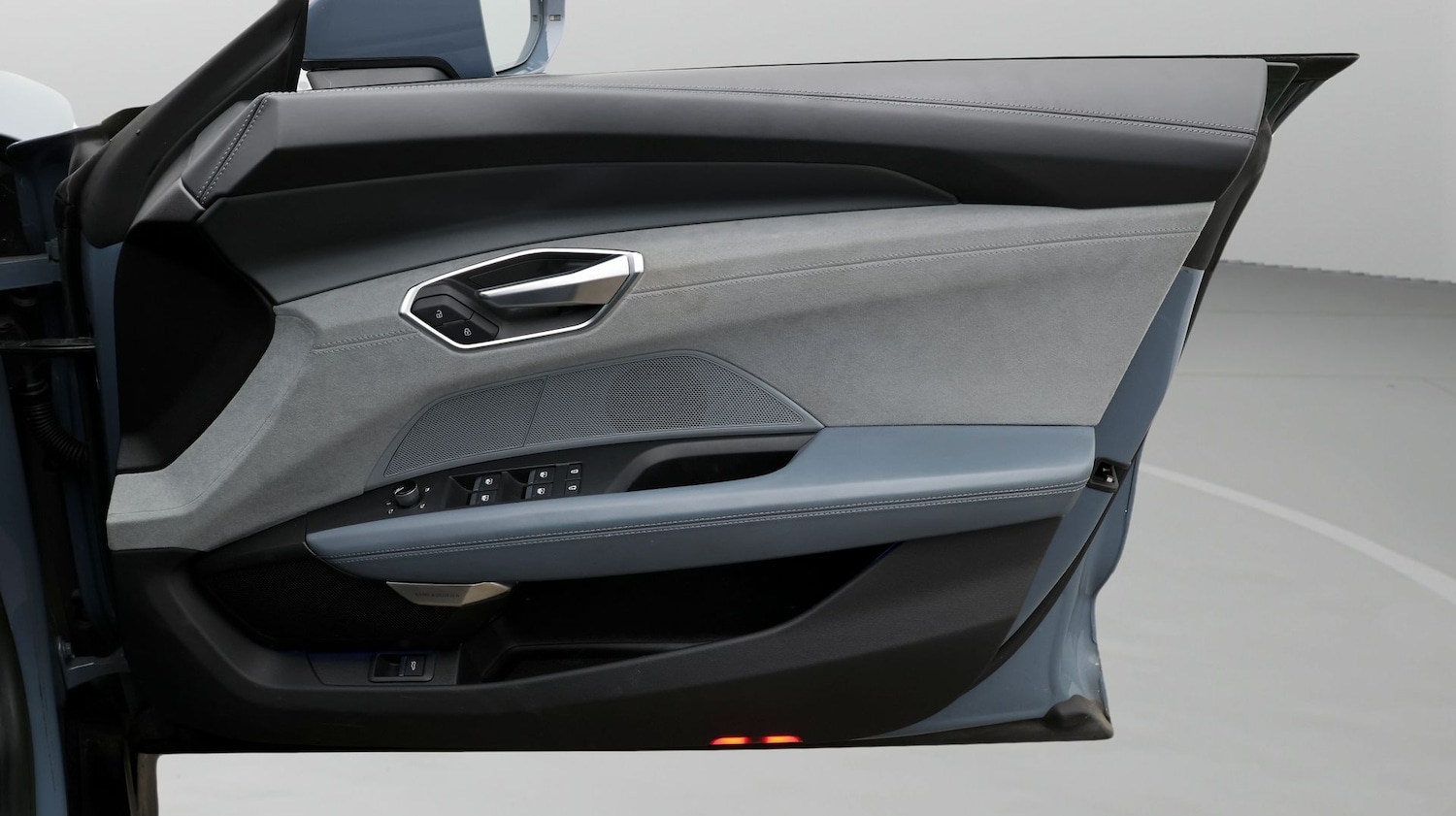 Used Audi e-tron GT 2022 for sale - 77777515: Photo 15