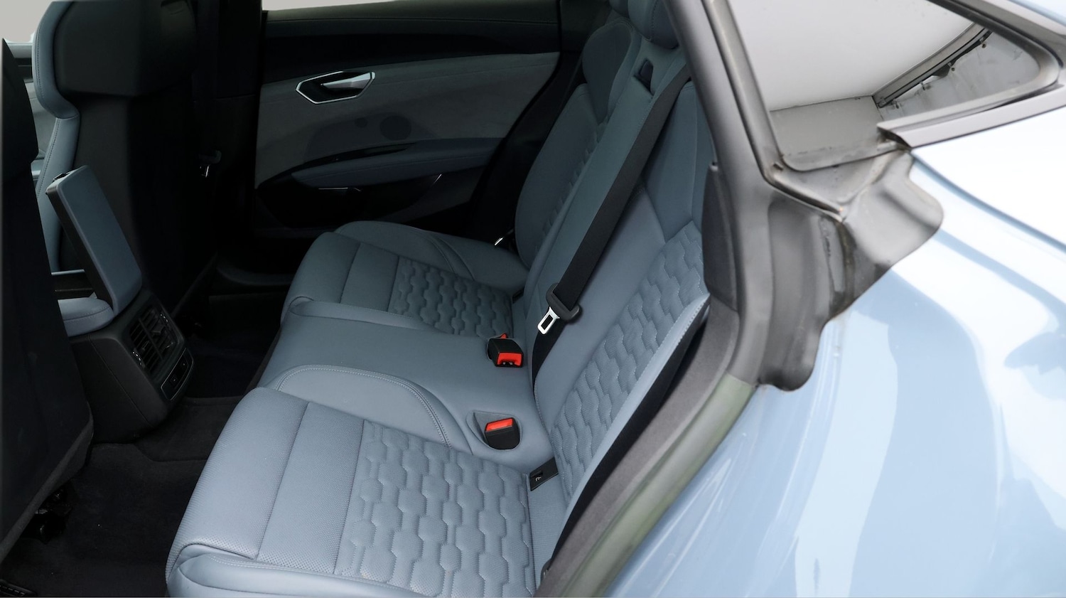 Used Audi e-tron GT 2022 for sale - 77777515: Photo 16