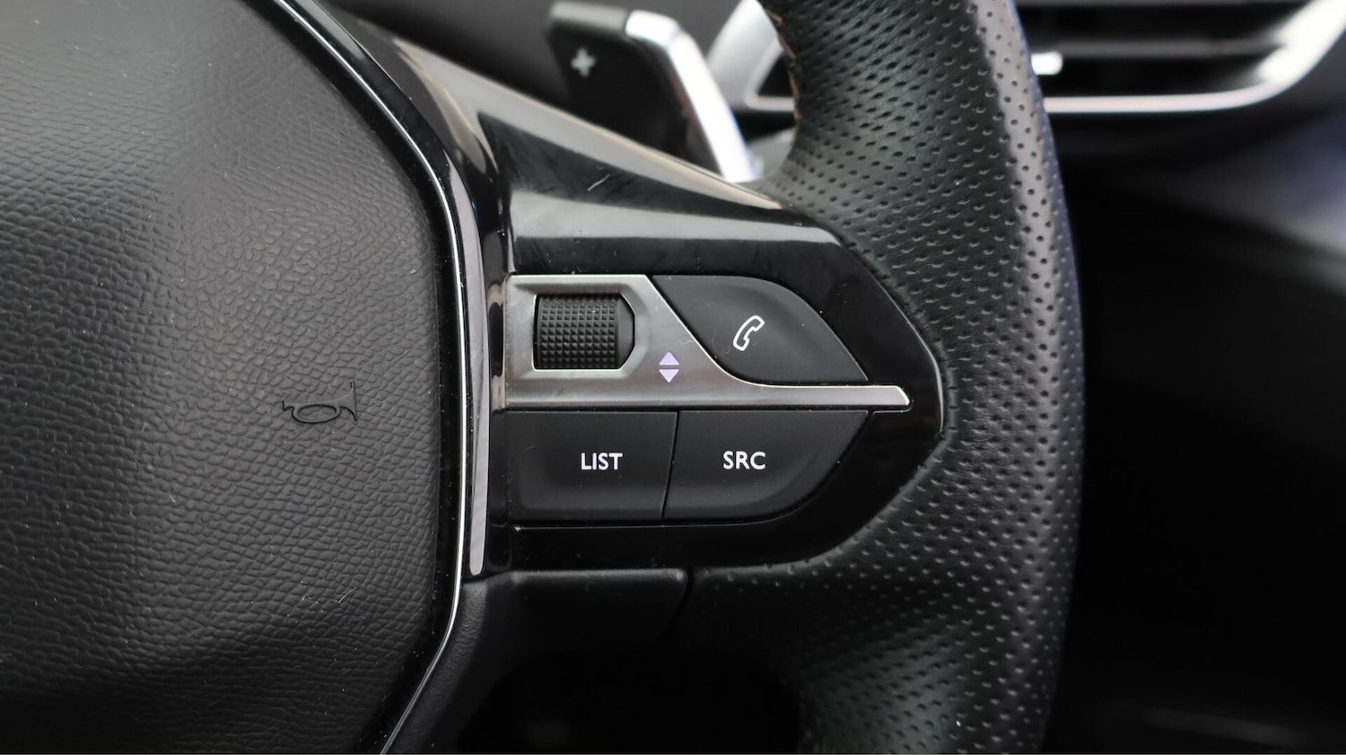 Used Peugeot 5008 2022 for sale - 76084528: Photo 25