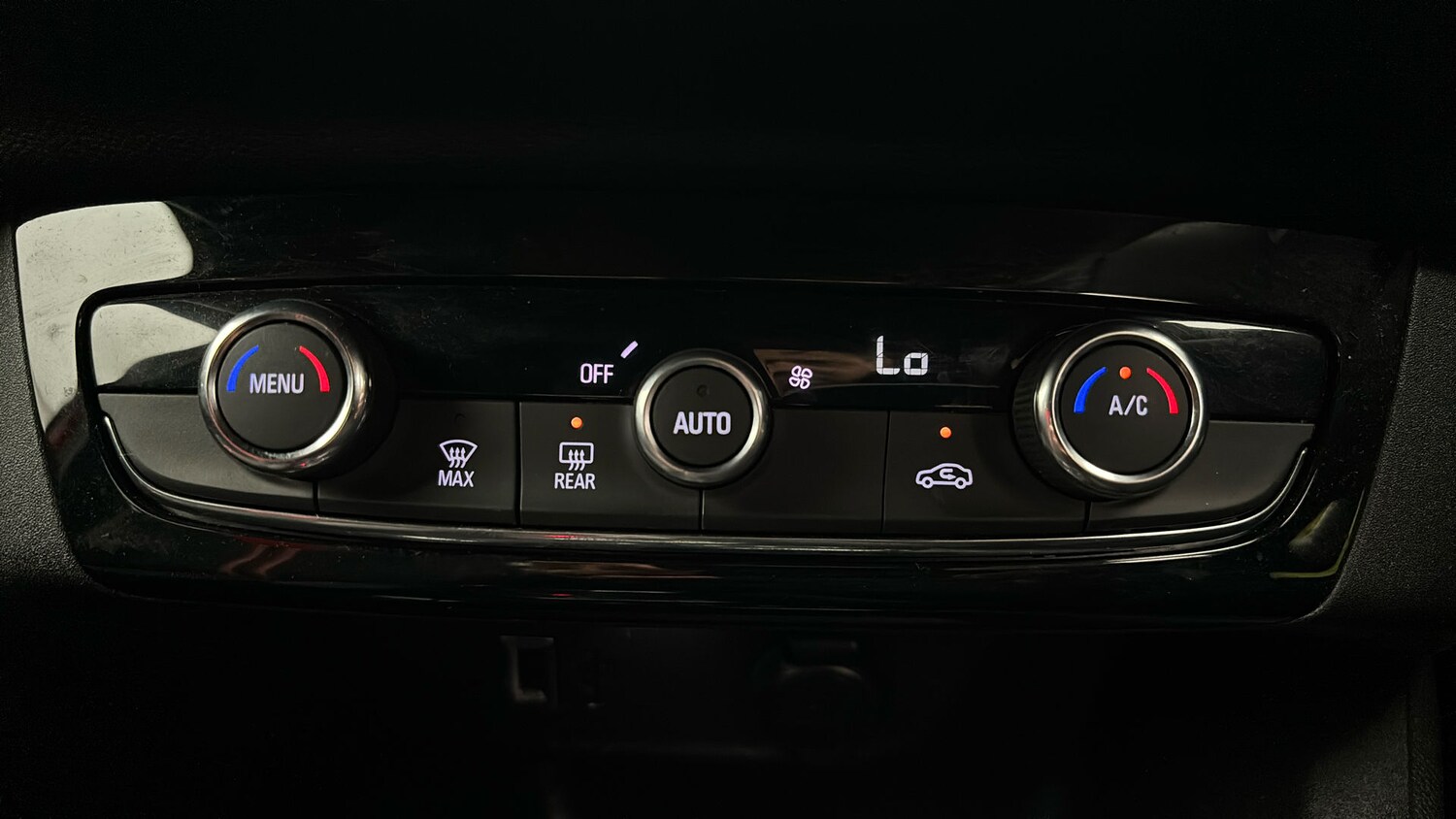 Used Vauxhall Corsa for sale - 77732663: Photo 11