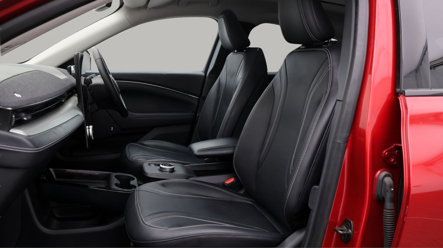 Used Ford Mustang Mach-E 2023 for sale - 77409312: Photo 14