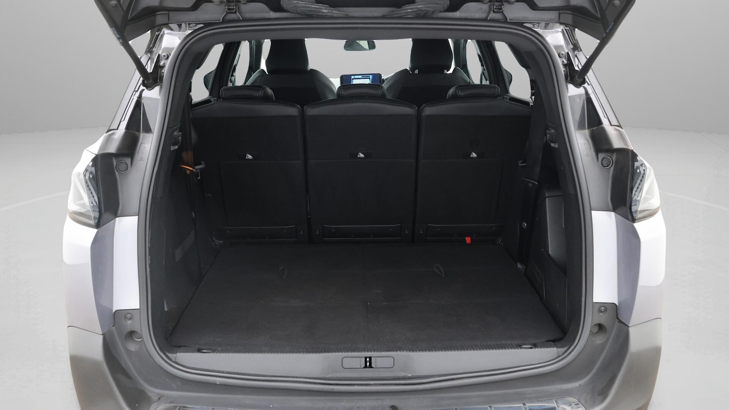 Used Peugeot 5008 2023 for sale - 76073179: Photo 18