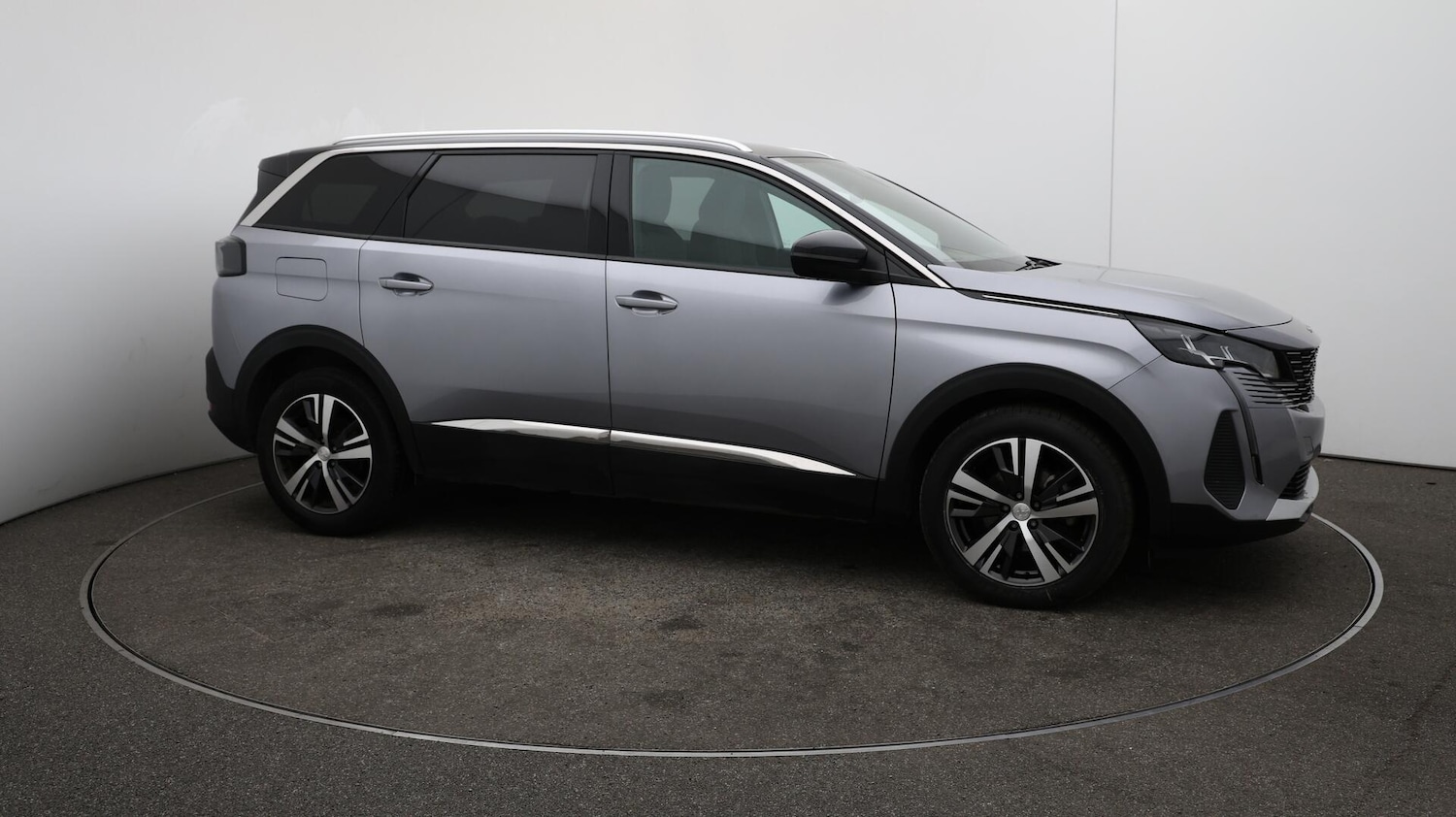 Used Peugeot 5008 2023 for sale - 76073179: Photo 48