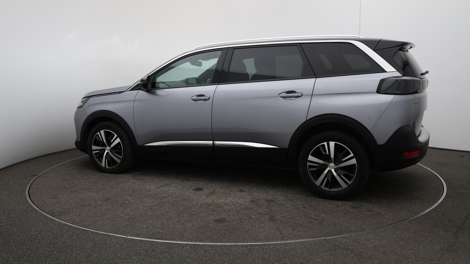 Used Peugeot 5008 2023 for sale - 76073179: Photo 49
