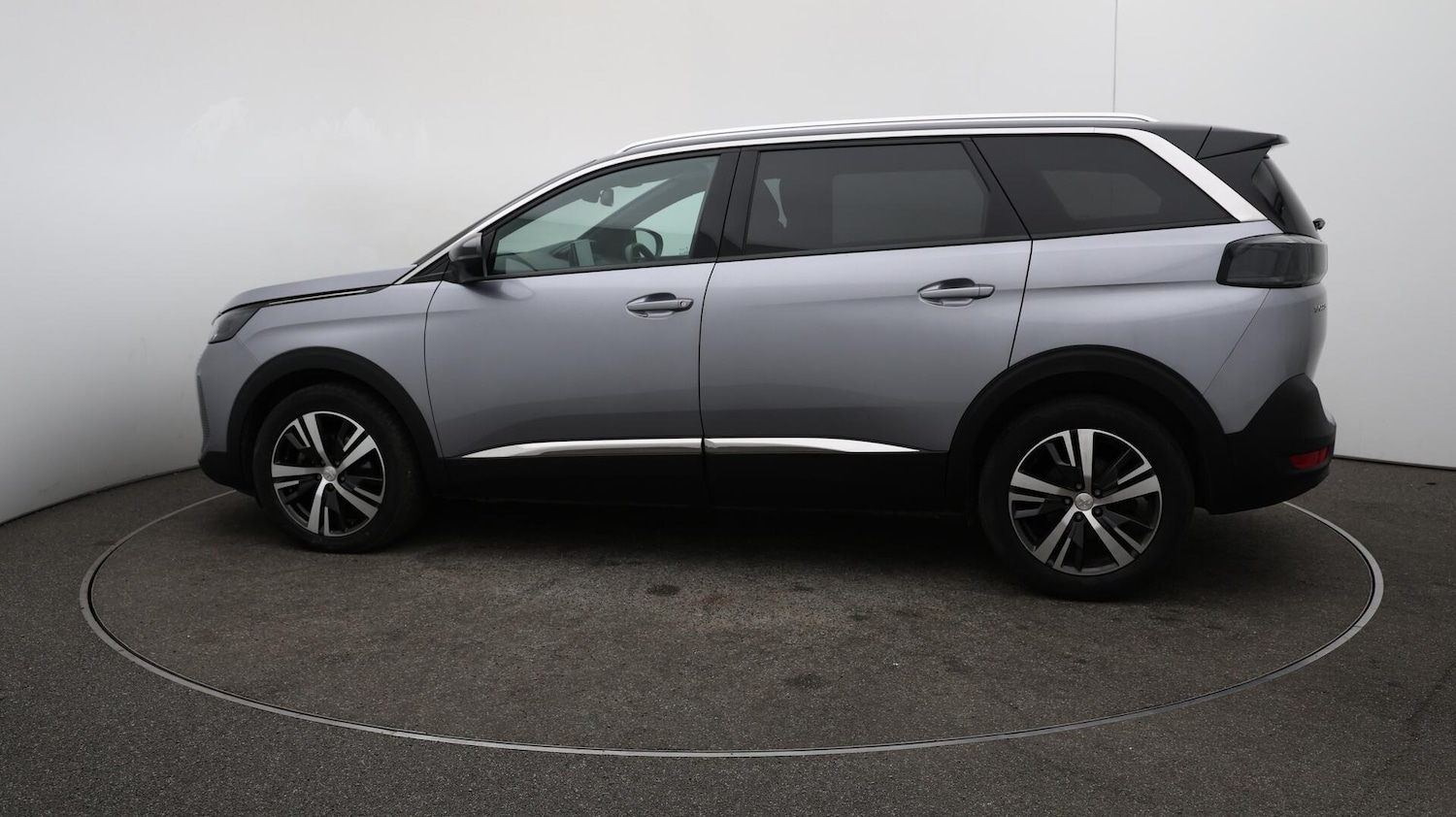 Used Peugeot 5008 2023 for sale - 76073179: Photo 60