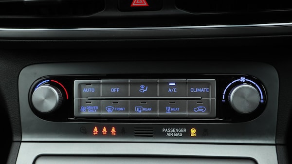 Used Hyundai KONA 2022 for sale - 76200938: Photo 13