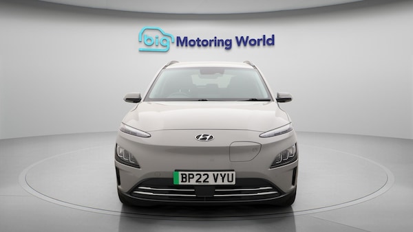 Used Hyundai KONA 2022 for sale - 76200938: Photo 3