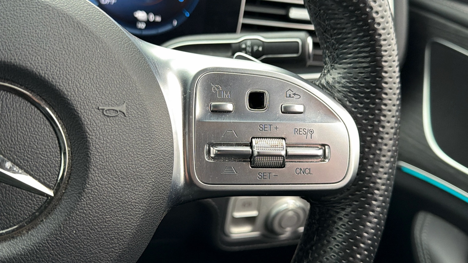 Used Mercedes-Benz GLE 2022 for sale - 77935941: Photo 24