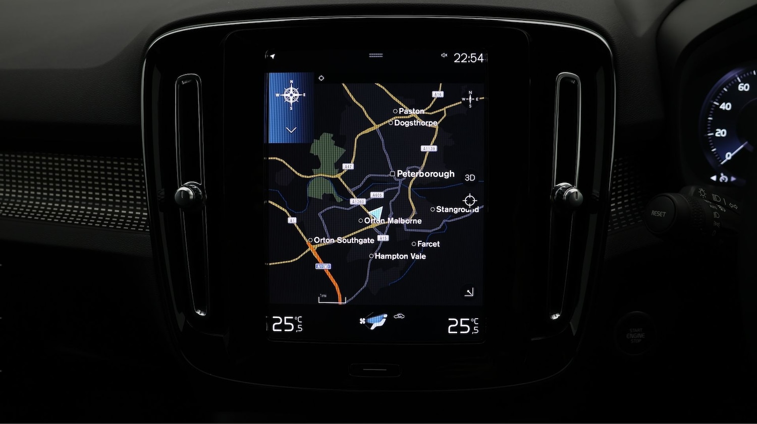 Used Volvo XC40 for sale - 77324589: Photo 11