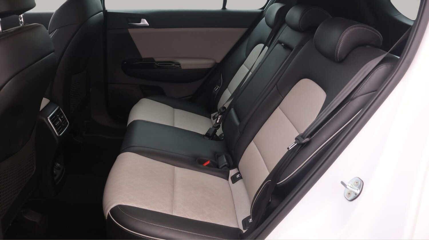 Used Kia Sportage 2021 for sale - 76349192: Photo 17