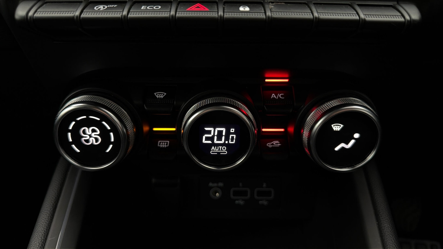 Used Renault Clio 2022 for sale - 77888296: Photo 3