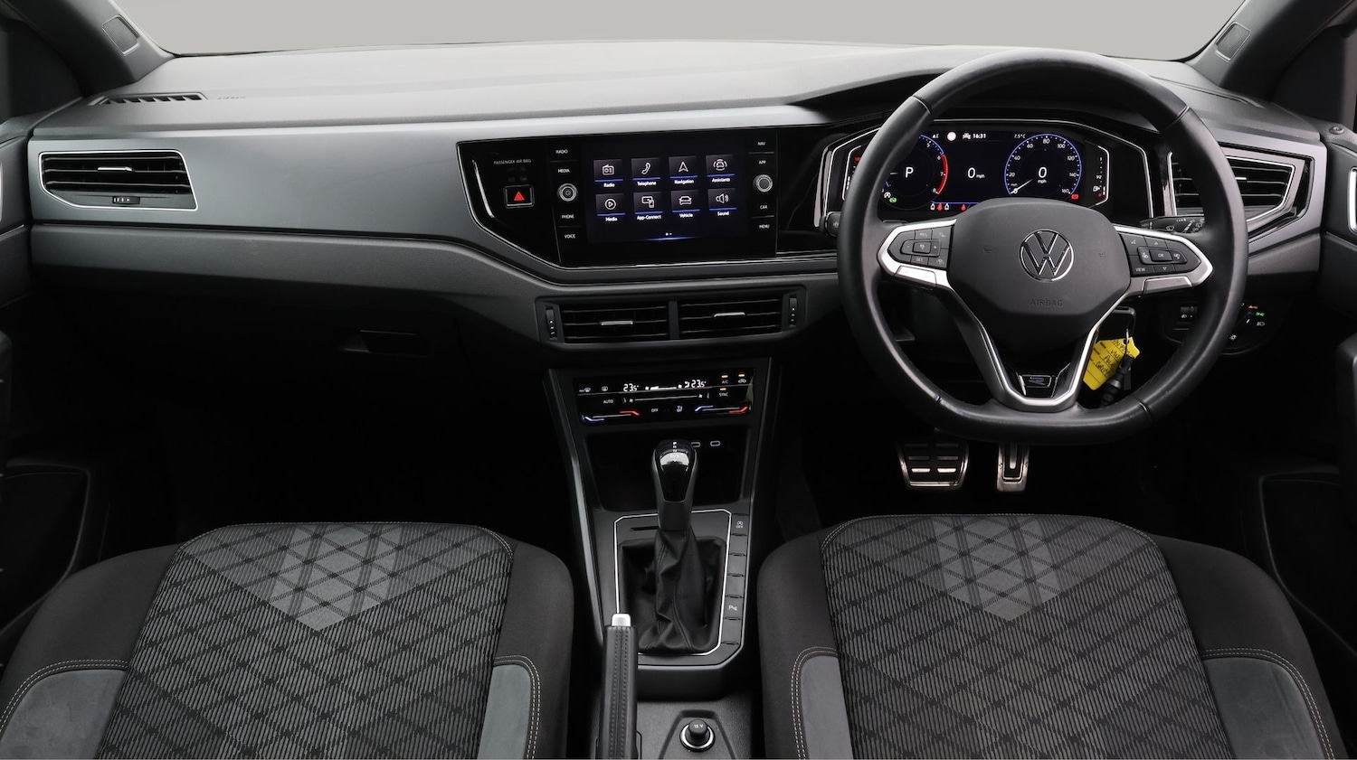 Used Volkswagen Polo for sale - 77439630: Photo 13