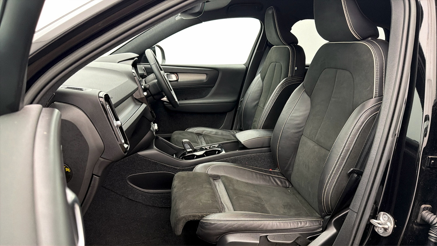 Used Volvo XC40 2022 for sale - 77985166: Photo 13