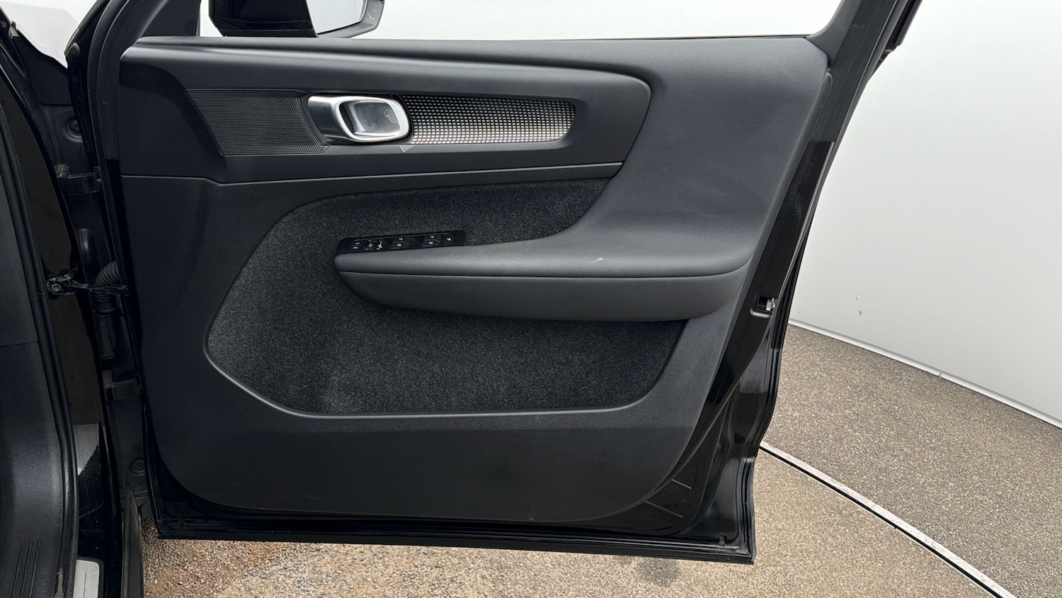 Used Volvo XC40 2022 for sale - 77985166: Photo 14