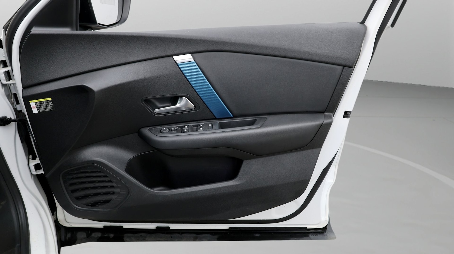 Used Citroen C4 2023 for sale - 77662660: Photo 15