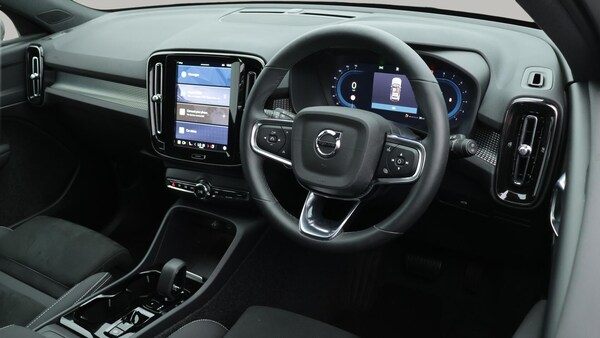 Used Volvo XC40 2024 for sale - 75646995: Photo 10