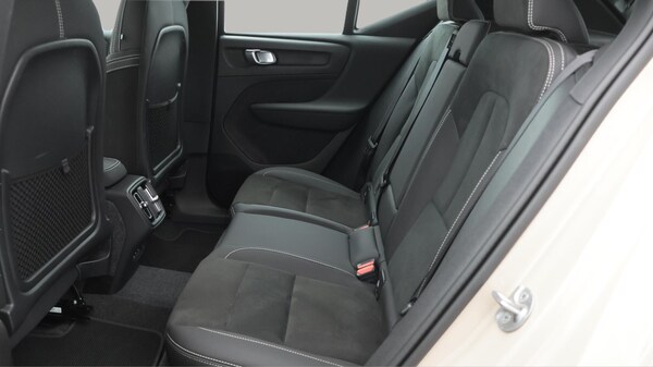 Used Volvo XC40 2024 for sale - 75646995: Photo 17