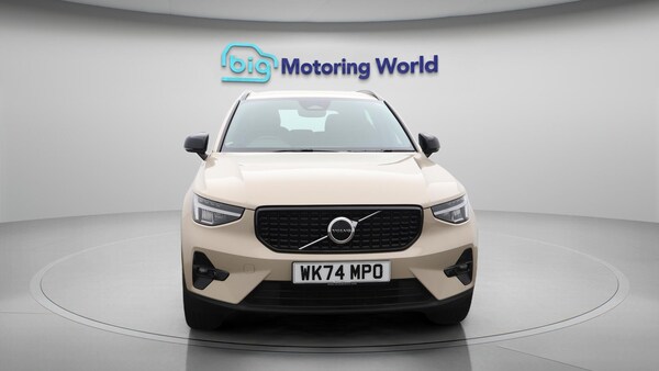 Used Volvo XC40 2024 for sale - 75646995: Photo 3