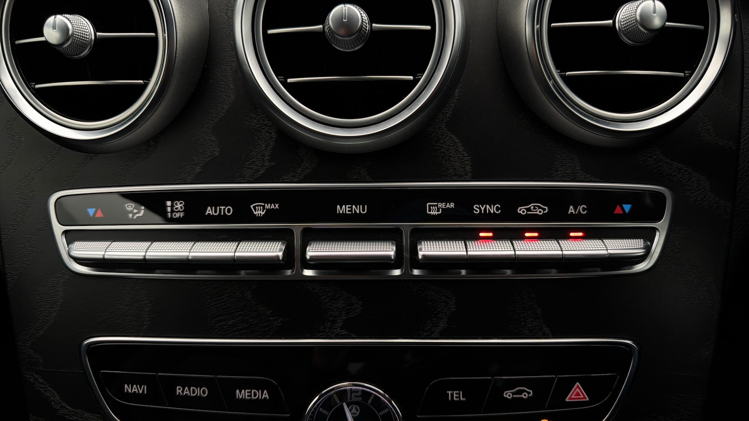 Used Mercedes-Benz C Class 2020 for sale - 77930543: Photo 11