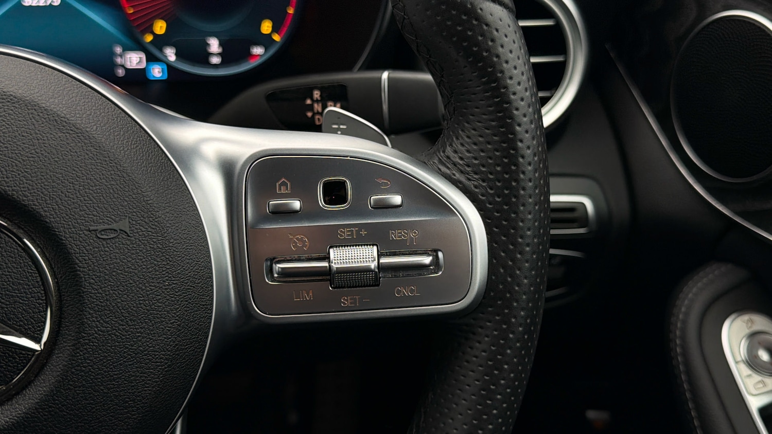 Used Mercedes-Benz C Class 2020 for sale - 77930543: Photo 23