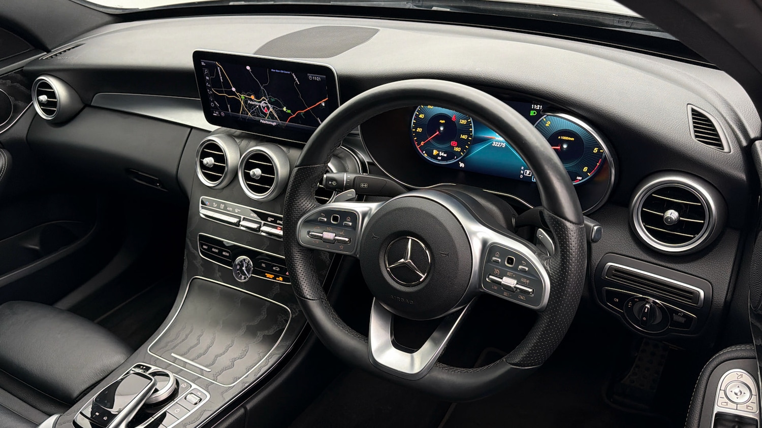 Used Mercedes-Benz C Class 2020 for sale - 77930543: Photo 9