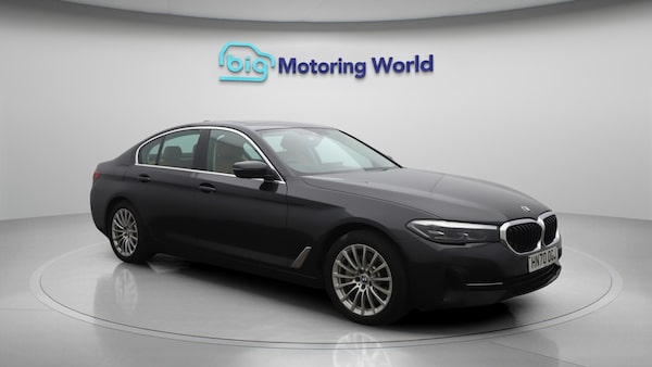 Used BMW 5 Series 2020 for sale - 76214964: Photo 2