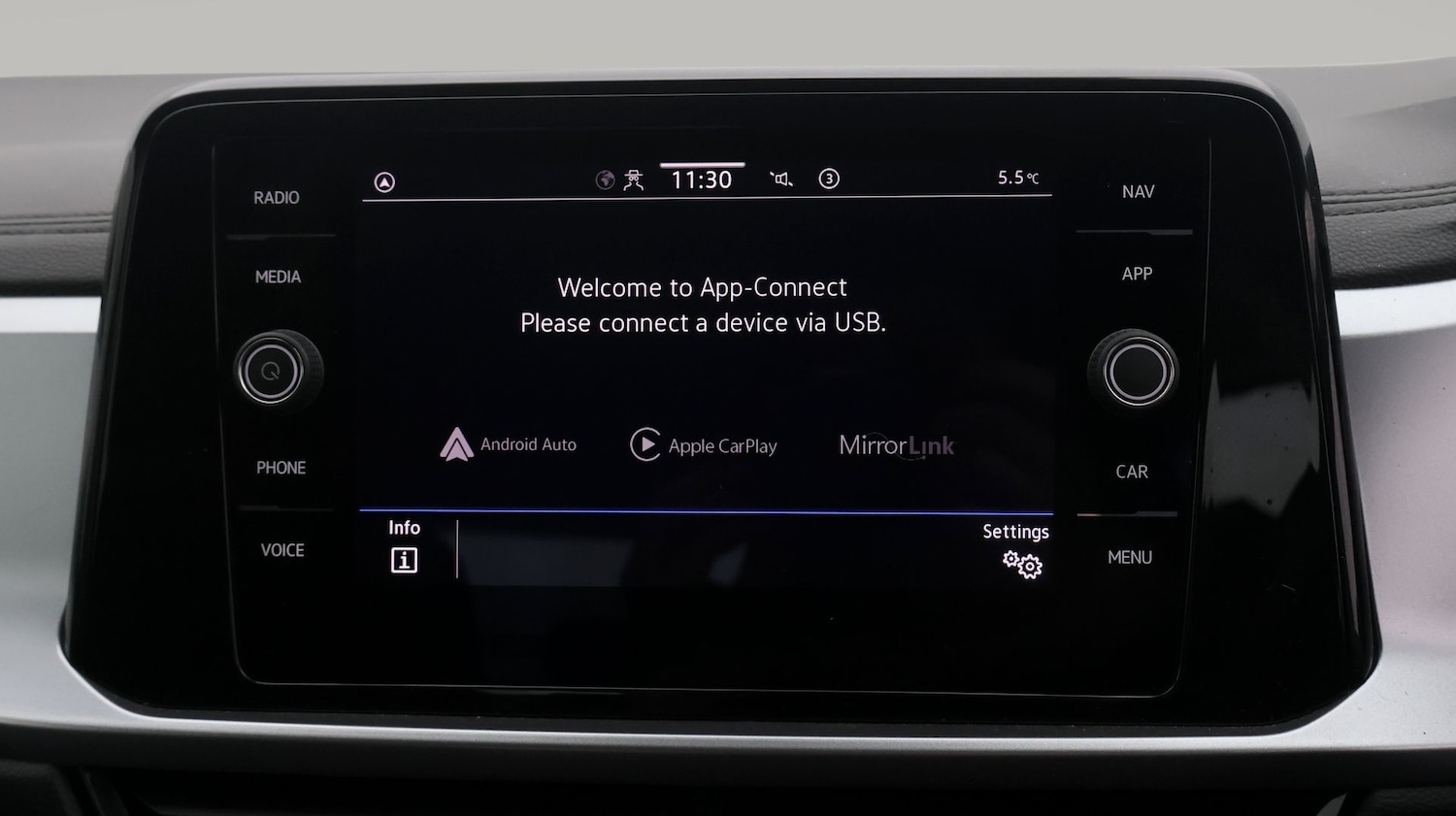 Used Volkswagen T-Roc 2022 for sale - 77931465: Photo 25