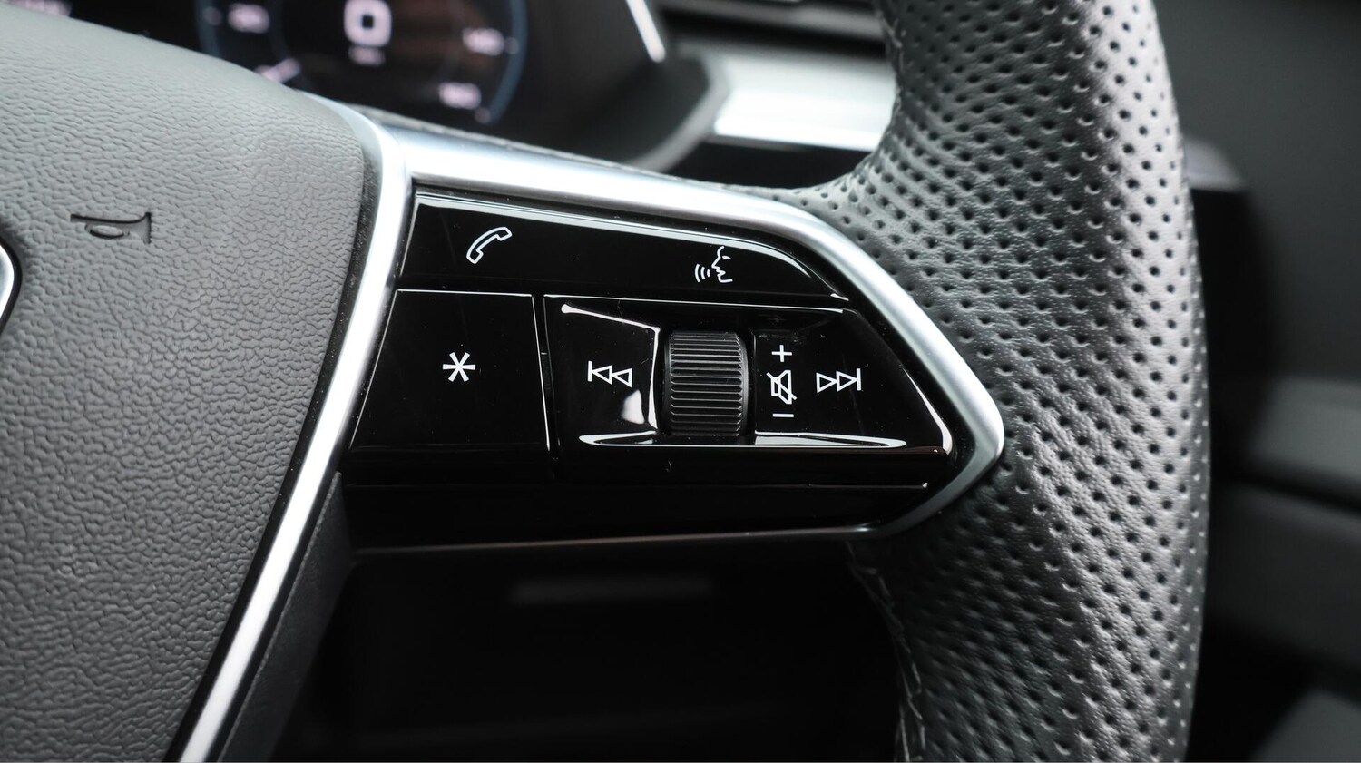 Used Audi e-tron 2022 for sale - 76167348: Photo 43