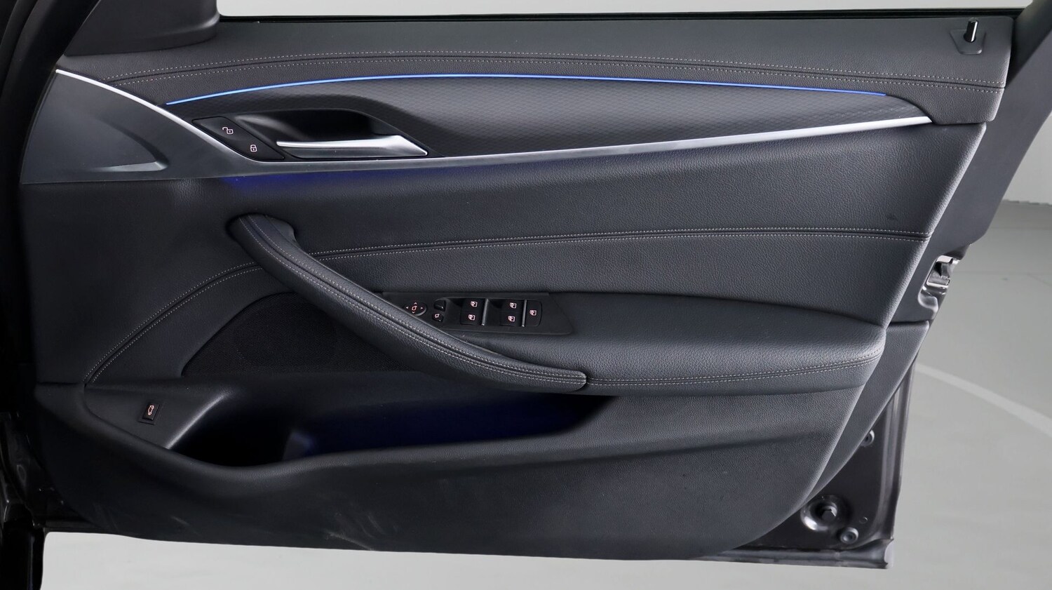 Used BMW 5 Series for sale - 77690572: Photo 15