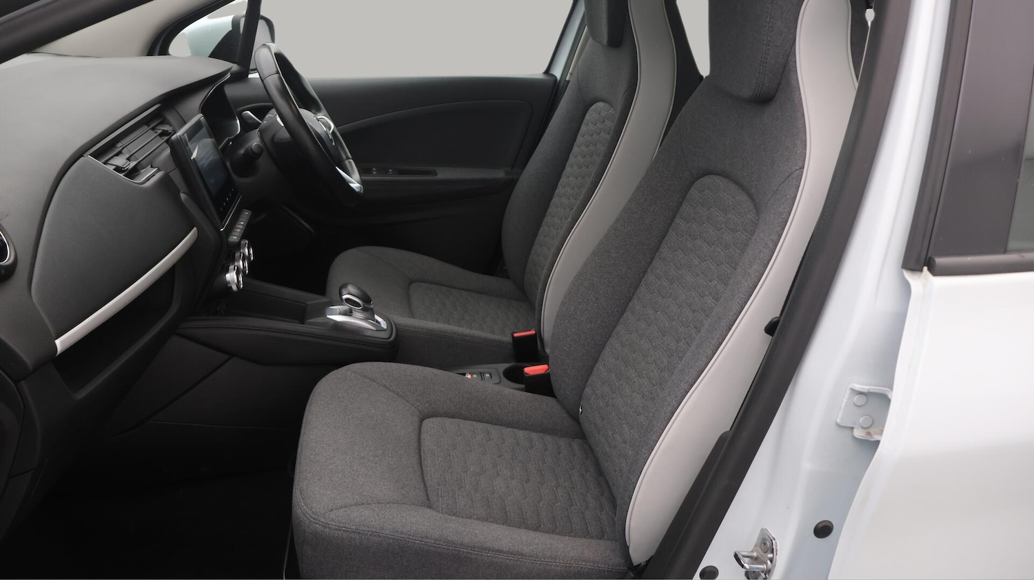 Used Renault Zoe 2021 for sale - 76485587: Photo 14