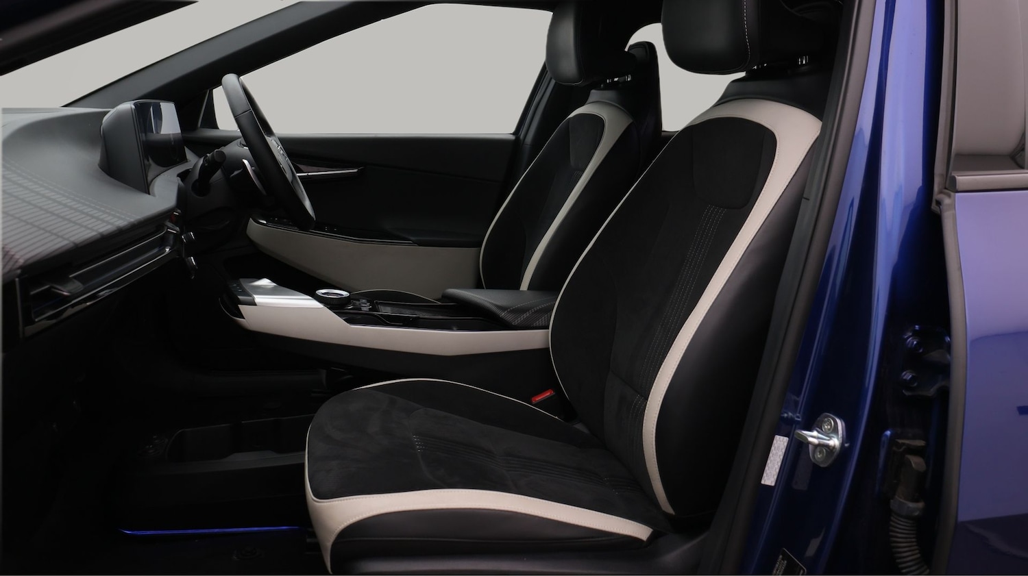 Used Kia EV6 2022 for sale - 77931899: Photo 14