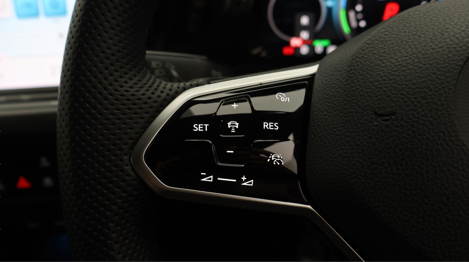 Used Volkswagen Golf 2021 for sale - 77501956: Photo 25