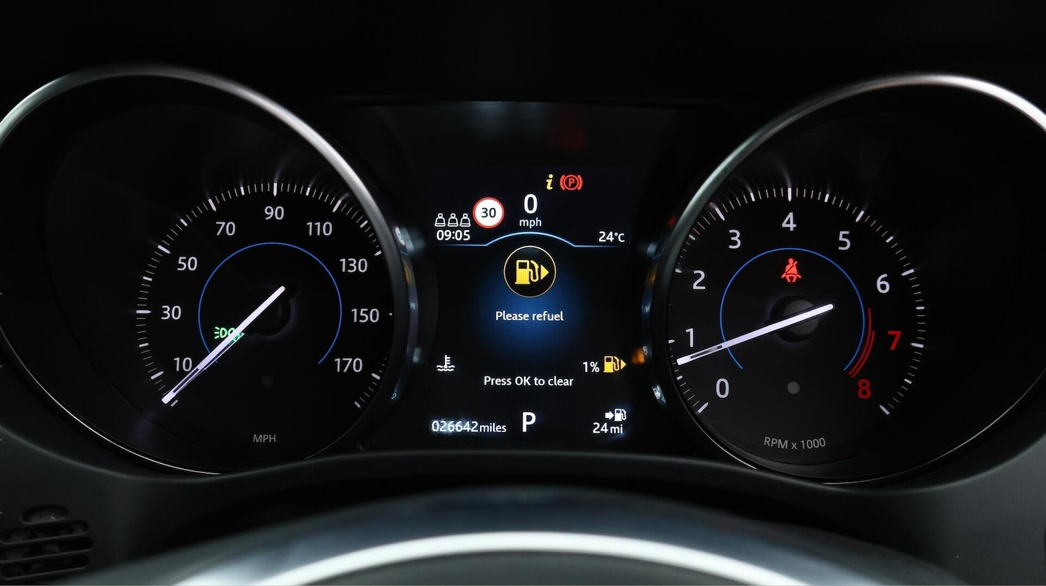 Used Jaguar F-Pace 2019 for sale - 76398739: Photo 11