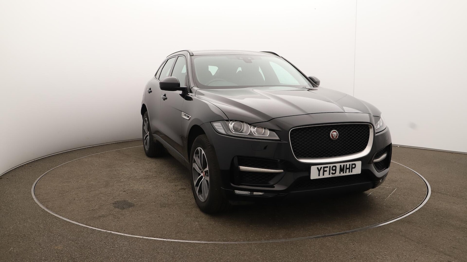 Used Jaguar F-Pace 2019 for sale - 76398739: Photo 44
