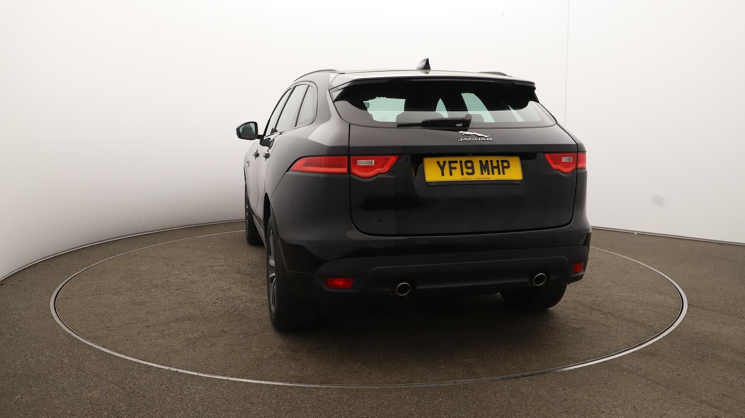 Used Jaguar F-Pace 2019 for sale - 76398739: Photo 62